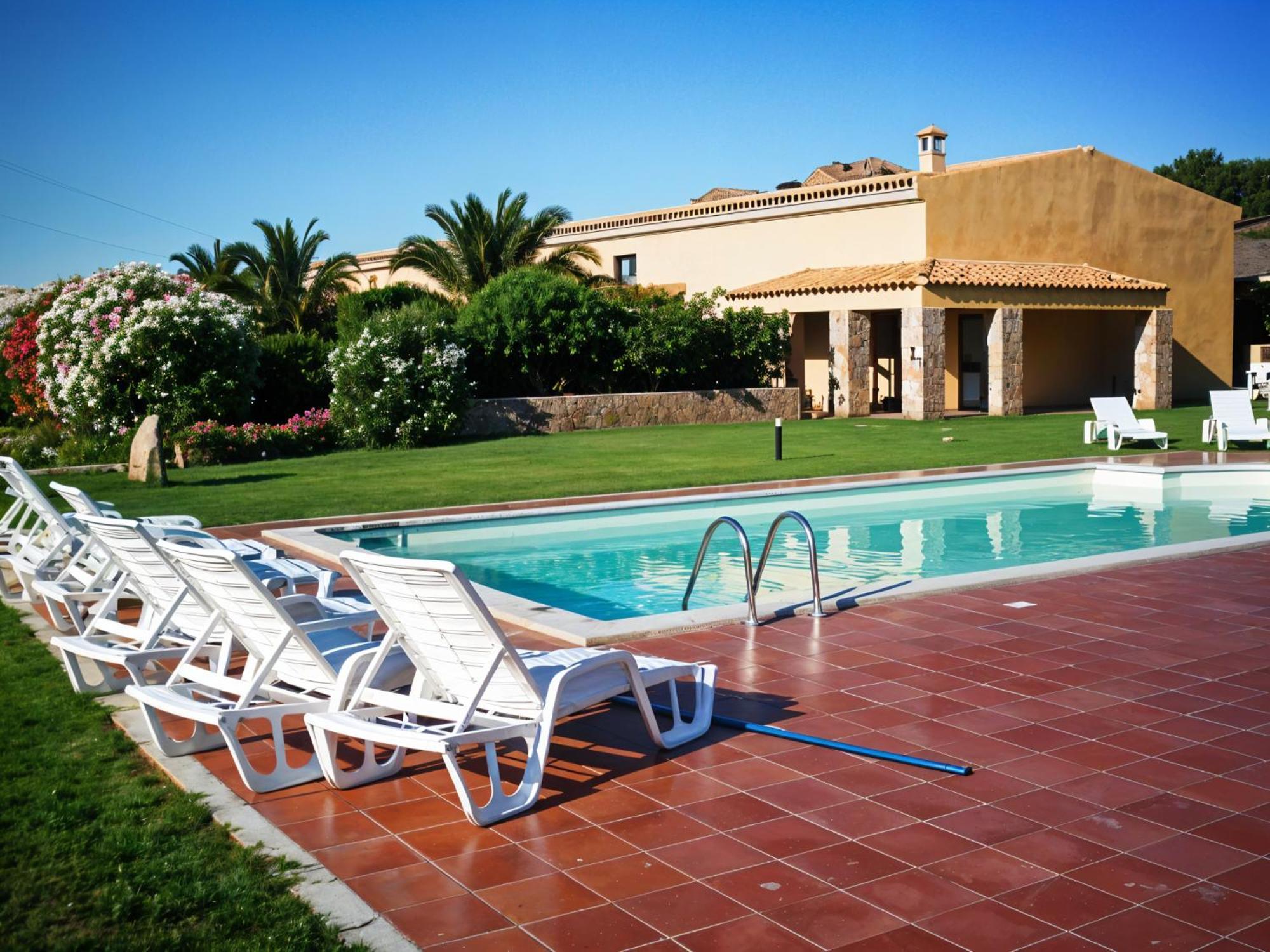 Agriturismo Lu Colbu Trinita d'Agultu e Vignola Ngoại thất bức ảnh